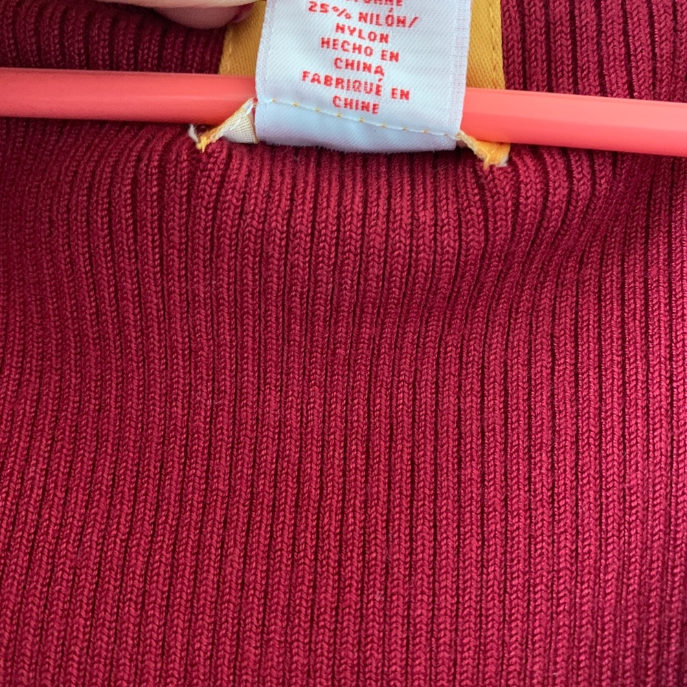 Ruby Rd. Maroon blouse ❤️ - Picture 4 of 7